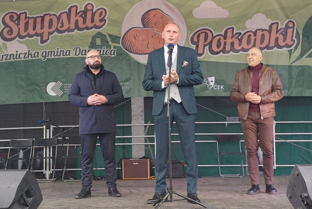 Jarosław Kapiszka wita wszystkich przybyłych